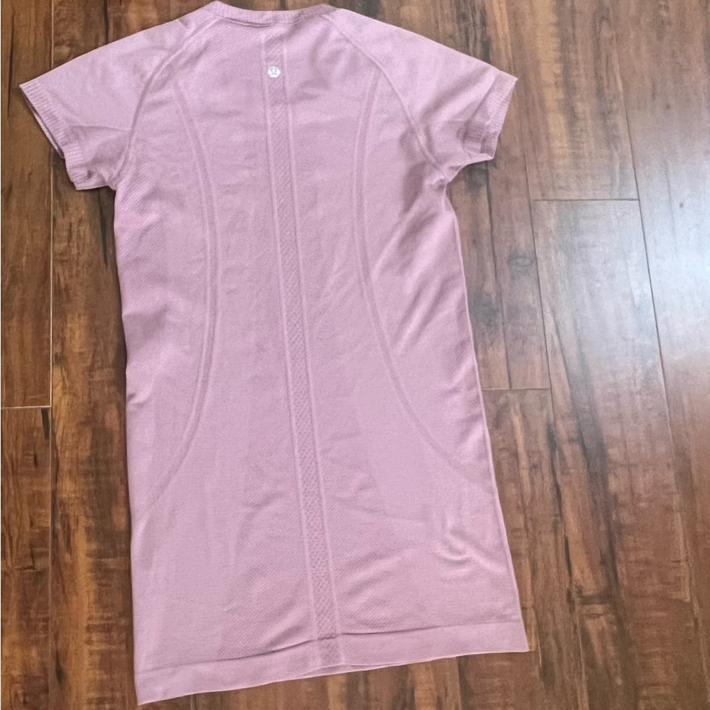 Lululemon Swiftly Tech Top - image 4
